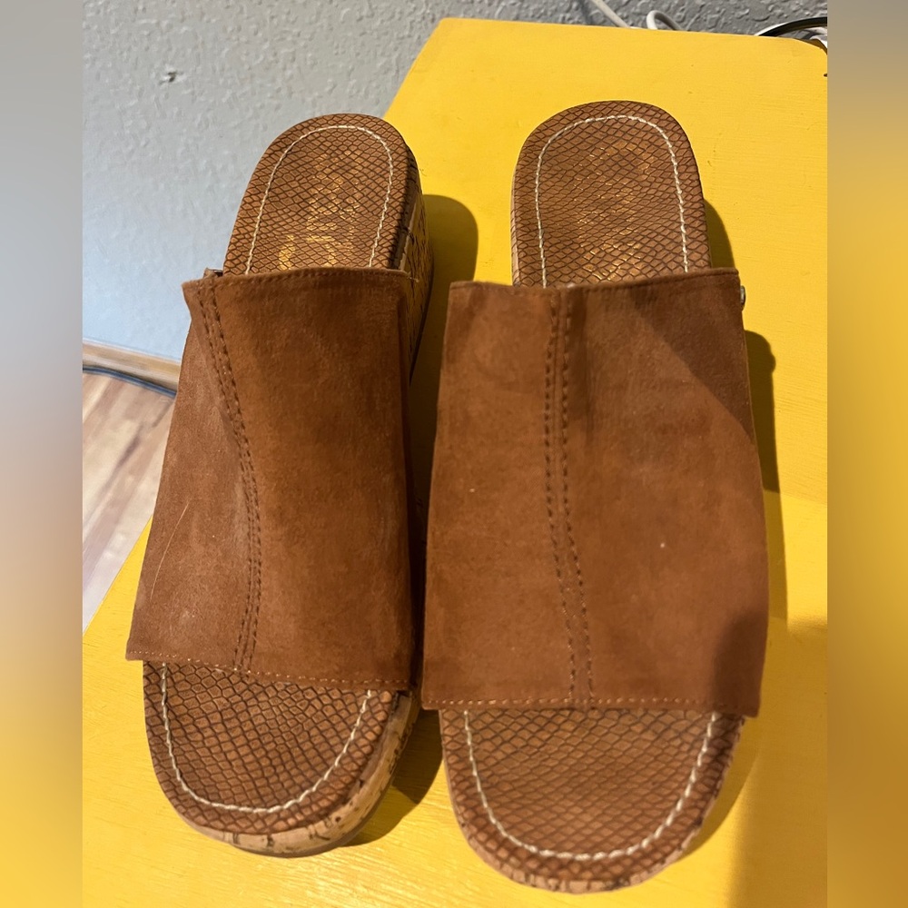 Circus by Sam Edelman slip on with cork bottom size 8 1/2